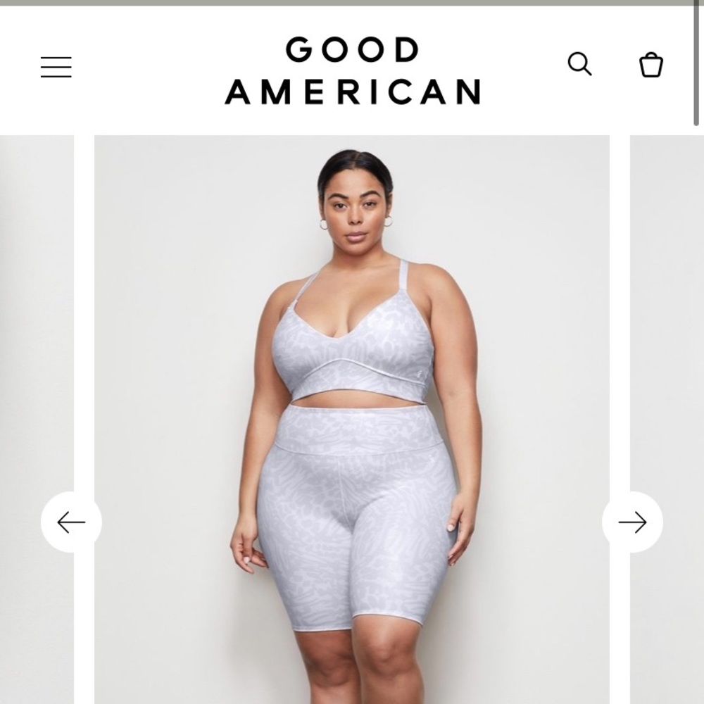 Good American Icy Leopard Biker Short